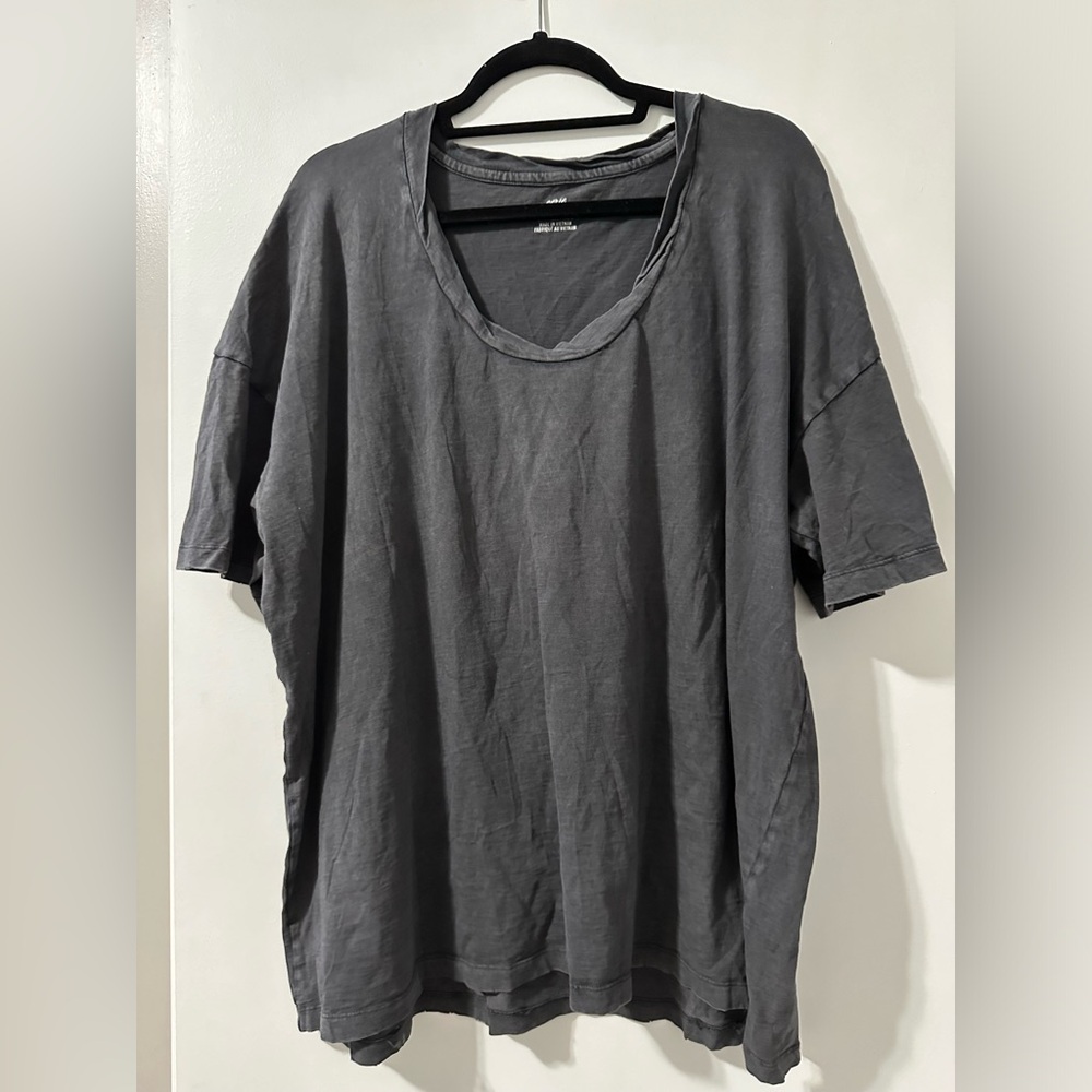 Aerie Distressed Basic Boyfriend T-Shirt